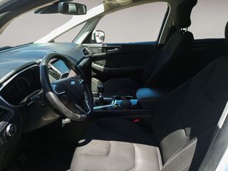 Ford S Max Titanium