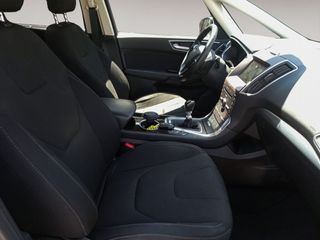 Ford S Max Titanium