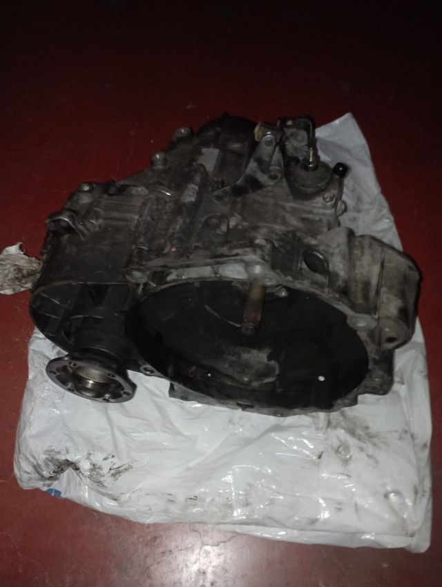 Caja cambios 1.9 tdi fjw