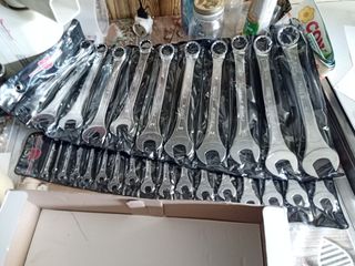 Chiavi combinate 28pz + 90 bit inserti wurth