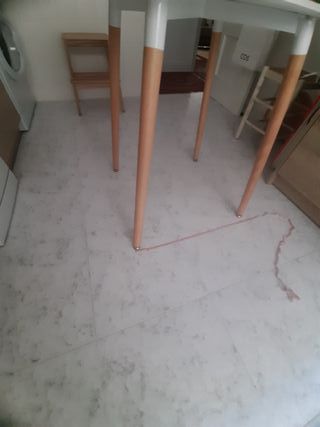 Mesa cocina blanca pequeña