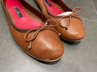 Bailarinas Carolina Herrera Marrón