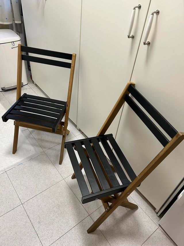 Conjunto mesa y sillas plegables madera terraza