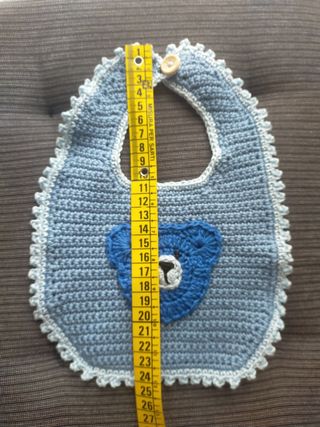 Bavaglino all'uncinetto di cotone