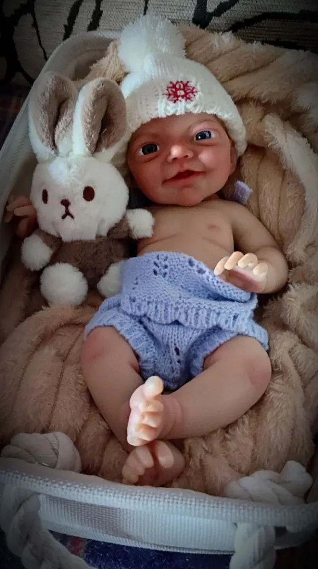 Bebé Reborn 33cm niño Sonriente