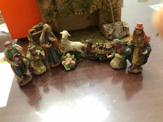 Belen nacimiento navideño figuras pesebre