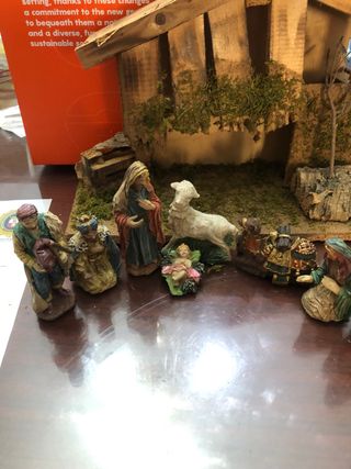 Belen nacimiento navideño figuras pesebre