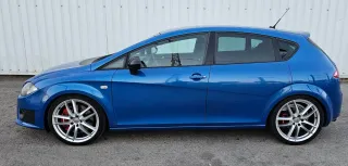 SEAT Leon Cupra R 2011