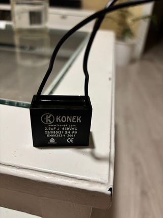 Condensador KONEK 2.5µF 450VAC