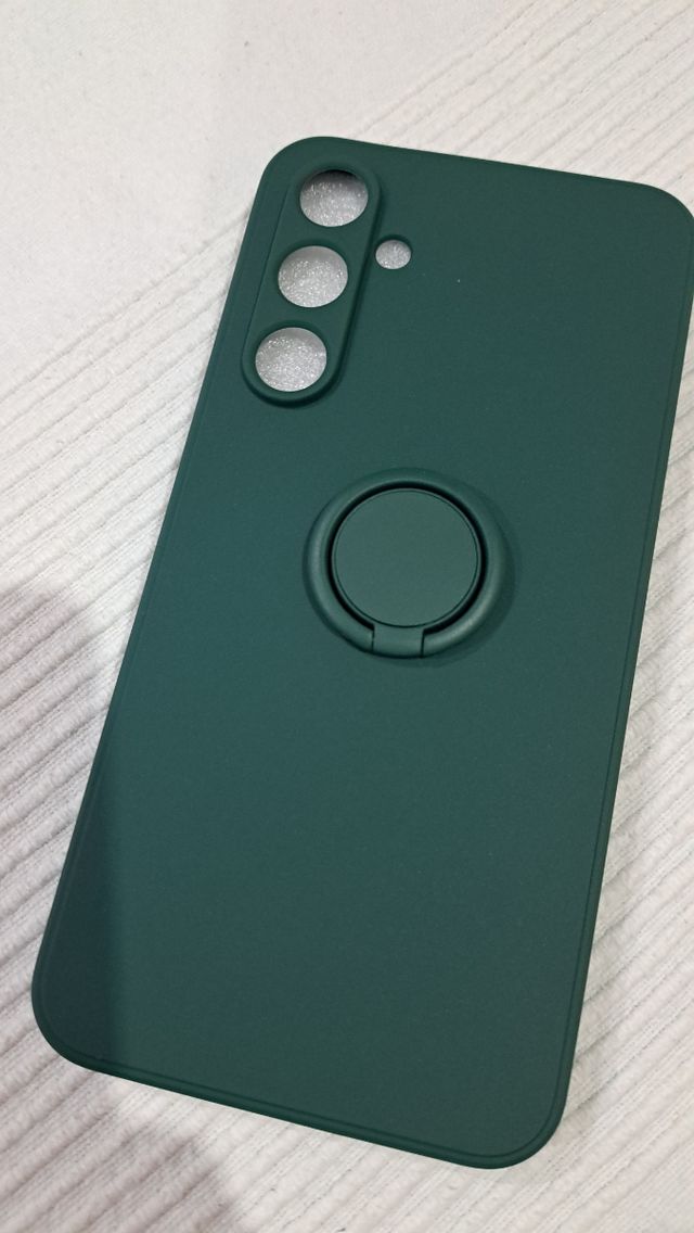 Funda móvil verde con anillo