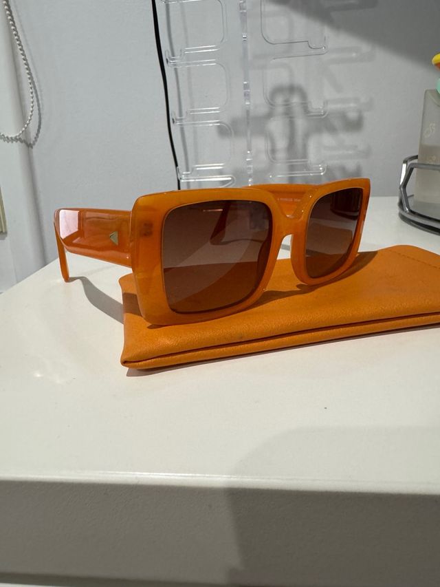 Gafas sol naranja - estilo retro