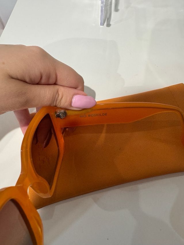 Gafas sol naranja - estilo retro