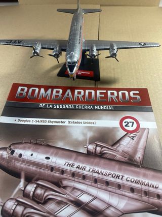 Avion Douglas C-54 Skymaster escala