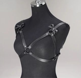 Cinturón cuero negro - Bralette