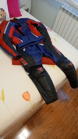 Chaqueta moto piel mujer Dainese