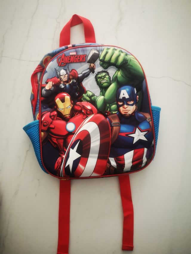 Mochila Vengadores niño pequeño