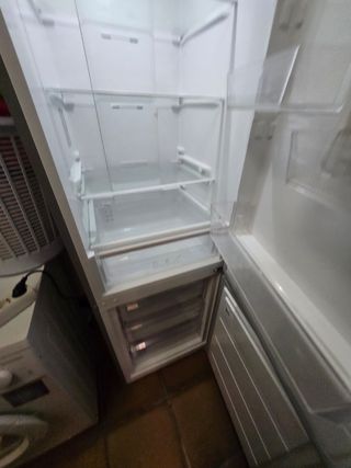 Frigorífico Edessa acero inoxidable
