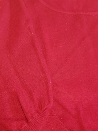 Jersey rojo brillante premamá