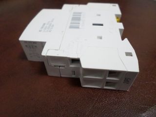 Contactor Schneider 20A - 2P