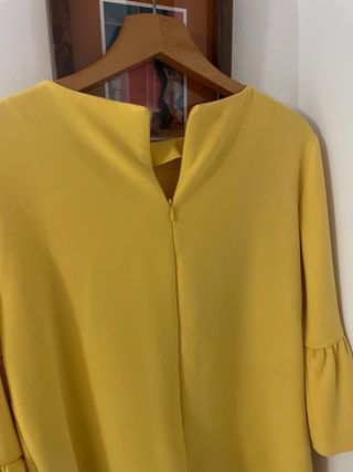 Vestido amarillo manga 3/4