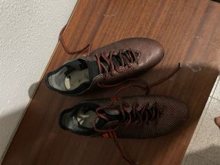 Botas fútbol Adidas - rojas y negras