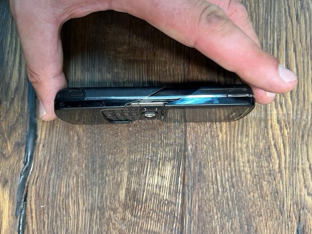 Nokia 8600 Luna - GRATIS