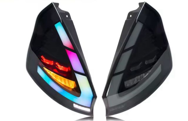 Faros traseros Ford Fiesta MK7 RGB