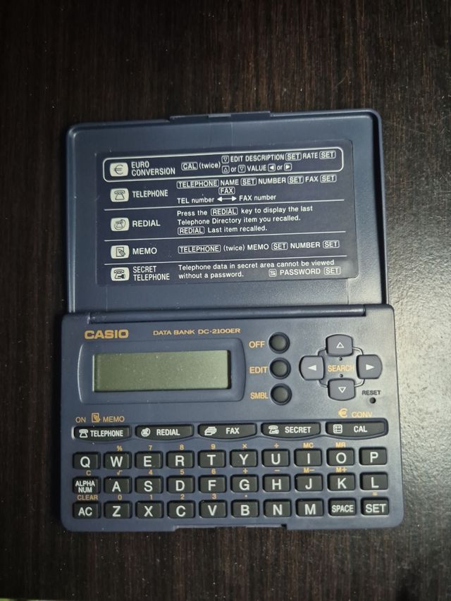 Organizador electrónico Casio Data Bank DC-2100ER