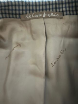 Americana cuadros beige-marrón y azul .
