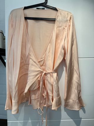 Blusa rosa seda Uterqüe