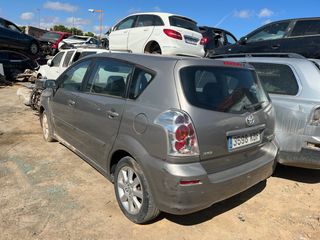 SOLO PIEZAS Toyota Verso 
AÑO 2009 / 2AD-FHV