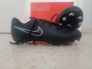 Nuevas. Botas fútbol Nike Jr Phantom 38