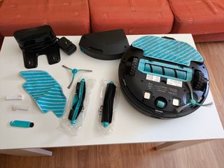 Robot aspiradora Cecotec impecable