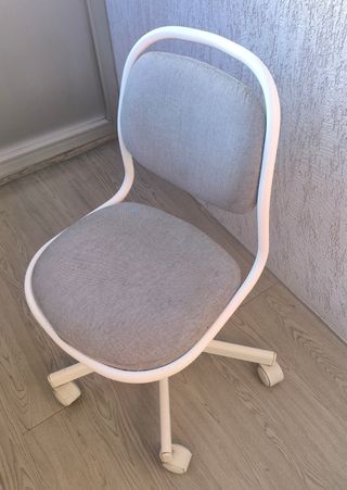 Silla estudio o escritorio. 