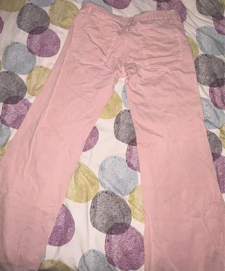 Vaqueros Stradivarius rosa -talla 40