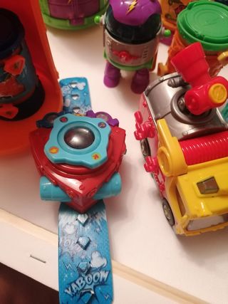 SuperZings: Colección Varias Series