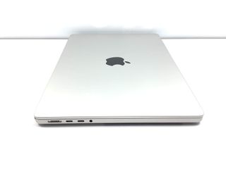 portatil apple apple macbook pro m3 8-core 4.0 14 (10gpu) (2023) (a2918)
