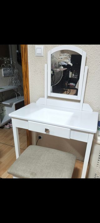Tocador blanco