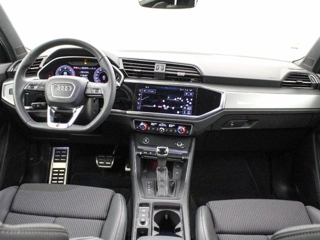 AUDI Q3 2.0 40 TDI S TRONIC QUATTRO BLACK LINE 193 5P