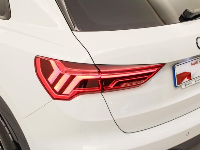 AUDI Q3 2.0 40 TDI S TRONIC QUATTRO BLACK LINE 193 5P