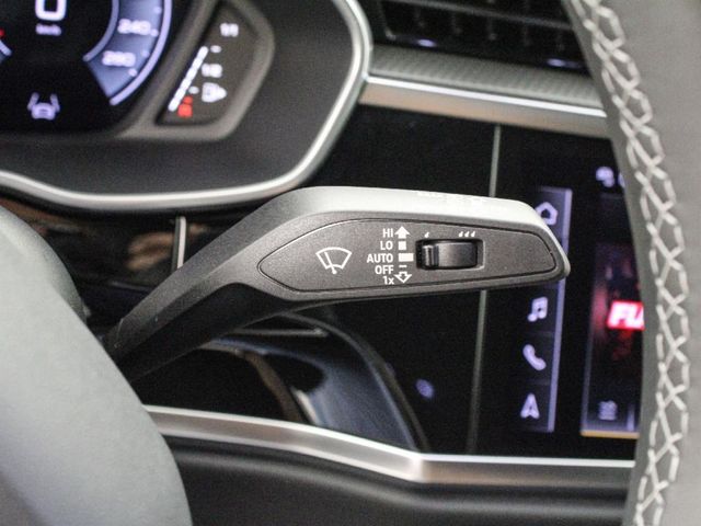 AUDI Q3 2.0 40 TDI S TRONIC QUATTRO BLACK LINE 193 5P