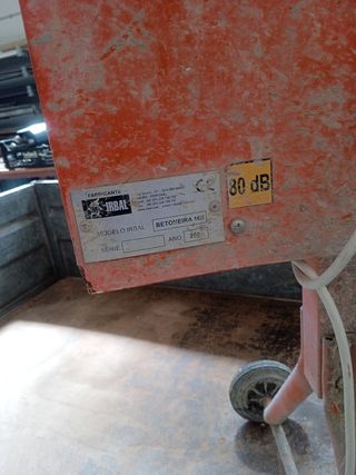 Hormigonera Beteck 160 usada