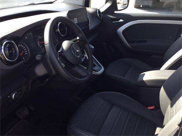 MERCEDES-BENZ Clase T 180 d