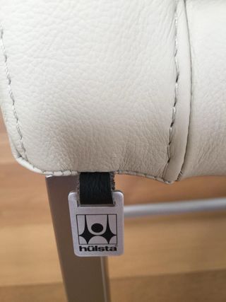 Mesa y sillas altas marca Hülsta precio negotiable