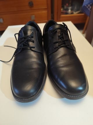 Zapatos Piel Pikolinos negros