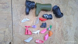 scarpe singole bambole o figure