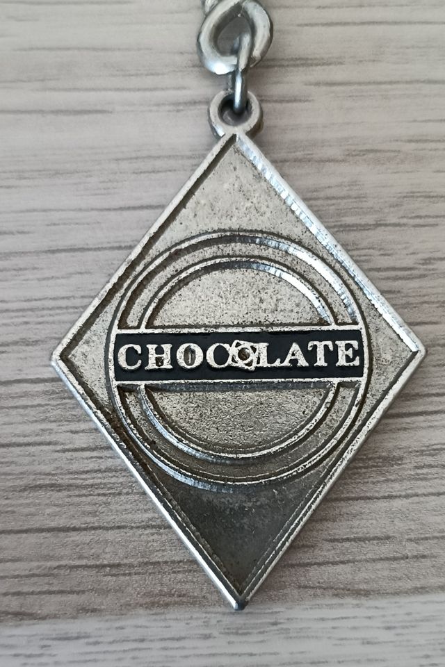 Porta-chaves Discoteca CHOCOLATE em metal, Original