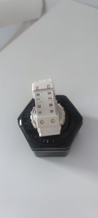 Reloj G-SHOCK Casio blanco GAX-100A-7ADR