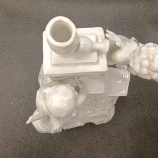 Statua Cherubini Ceramica tedesca bianca