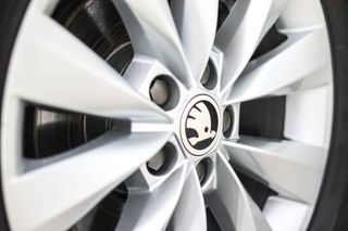 Skoda Kamiq 1.0 TSI 81kW (110CV) DSG AMBITION